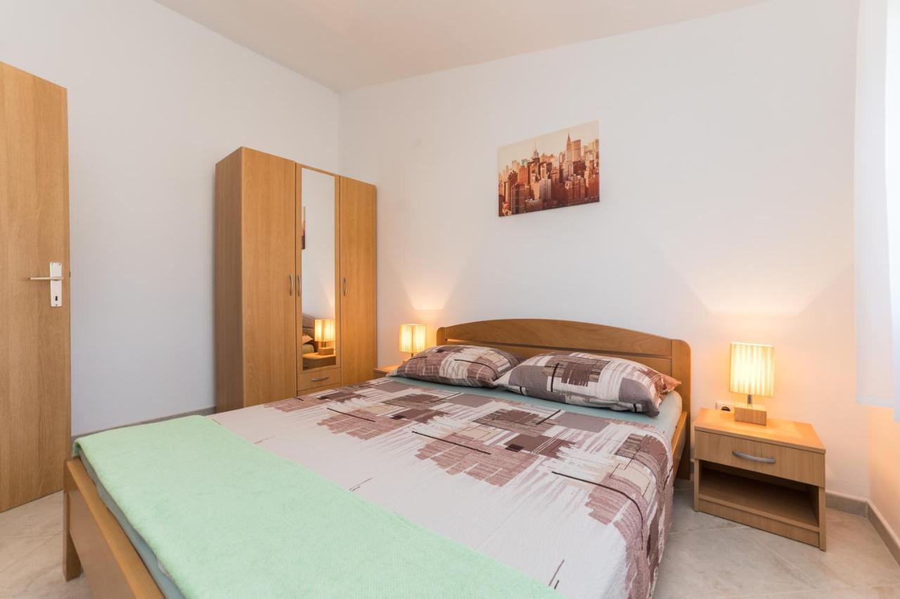 Apartmani Zarko Вир Екстер'єр фото